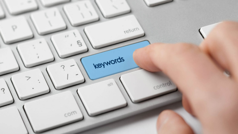 Optimizing keyword strategy is an important factor in the journey to increase website traffic.